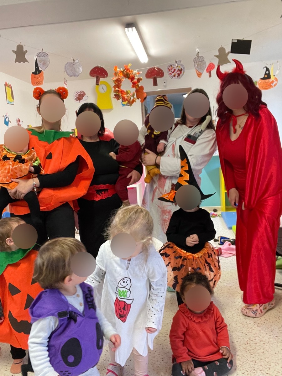 halloween-déguisement enfant-professionnelles-microcreche