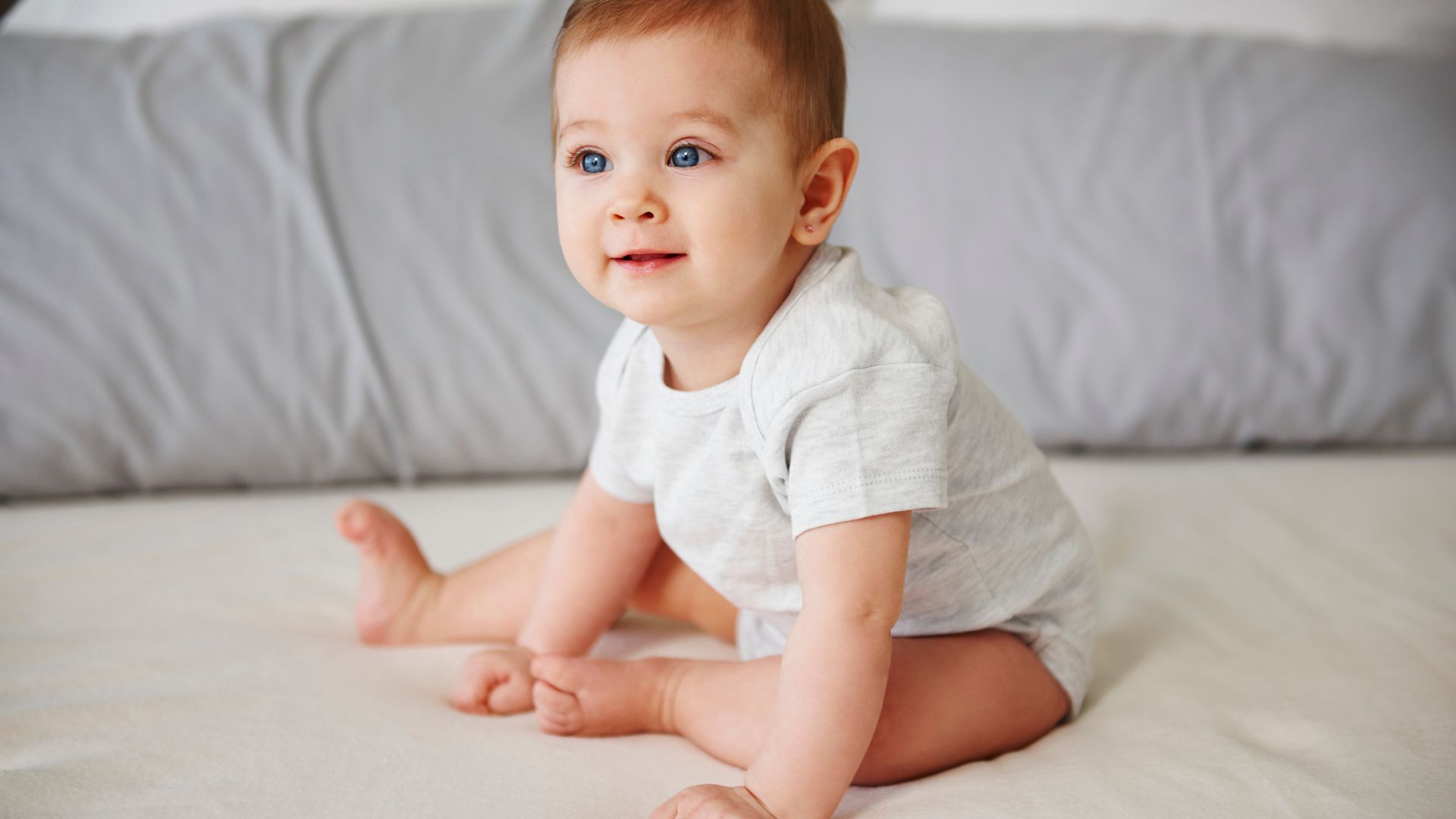 Étapes position assise bébé : Conseils et Soutien